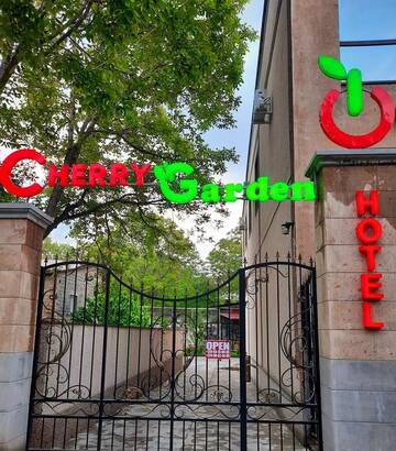 Фотографии Отель Cherry Garden Boutique Hotel г. Ехегнадзор (Армения) №1 Фото Отель Cherry Garden Boutique Hotel г. Ехегнадзор 1