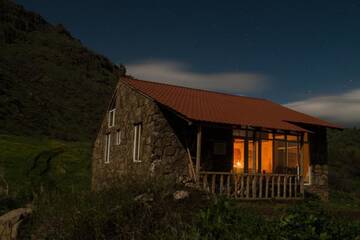 Фото Гостевой дом Hors guest house г. Ехегнадзор 3