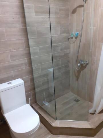 Фото номера Бюджетный двухместный номер с 1 кроватью Отель Cherry Garden Boutique Hotel г. Ехегнадзор 7