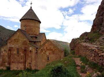 Фотографии Отели типа «постель и завтрак» Lusya B&B г. Ехегнадзор (Армения) №4 Фото Отели типа «постель и завтрак» Lusya B&B г. Ехегнадзор 4