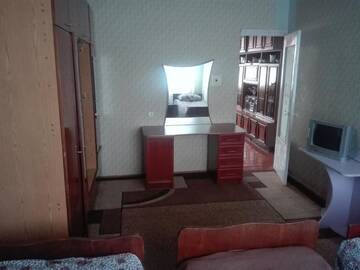 Фото номера Классический трехместный номер Отели типа «постель и завтрак» Karine B&amp;B г. Ехегнадзор 4